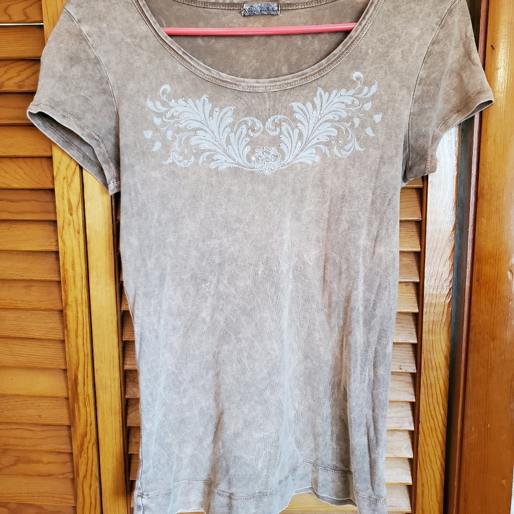 Women tshirt